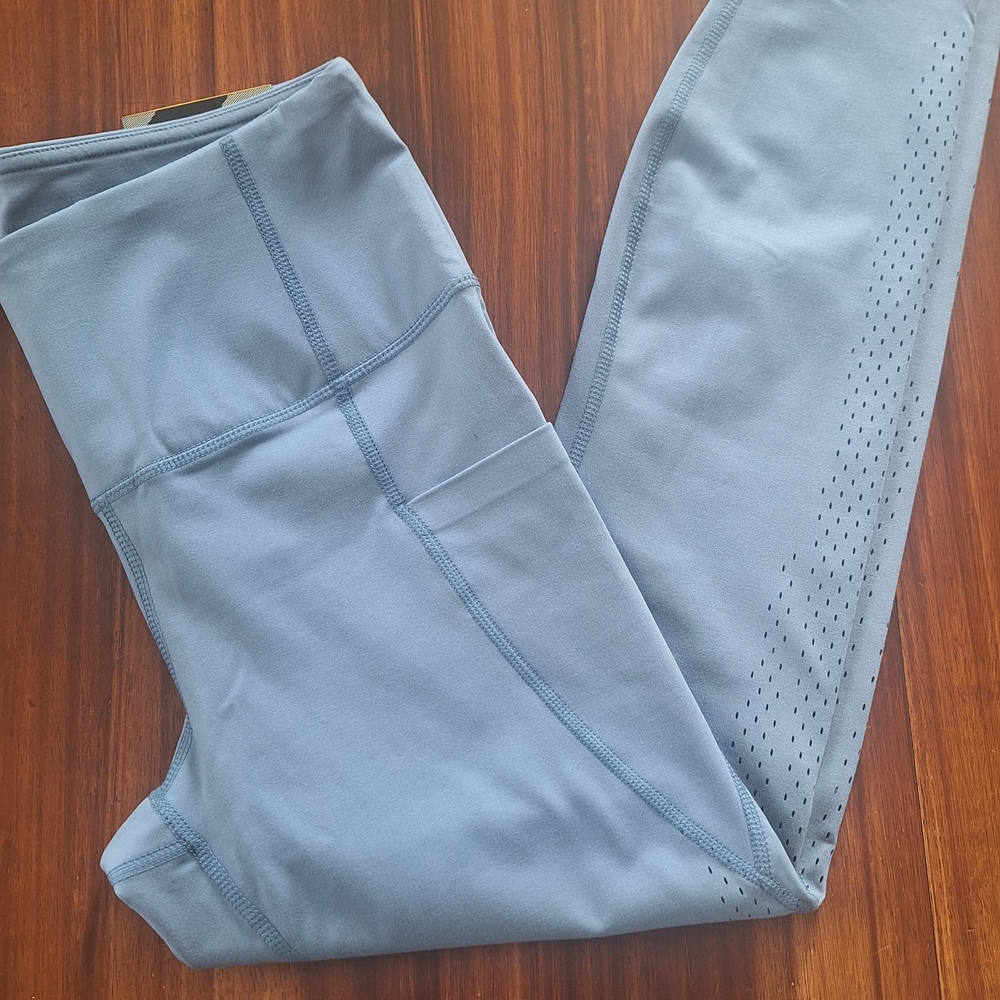 Women's Blue Leggings and Top Set NWT - Picture 3 of 5